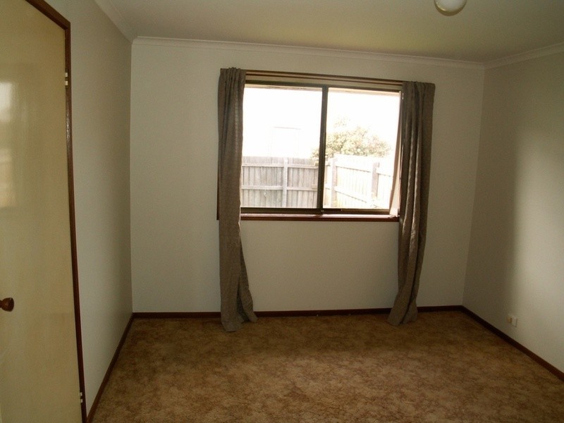 6/26 Brooklyn Road, Melton South VIC 3338