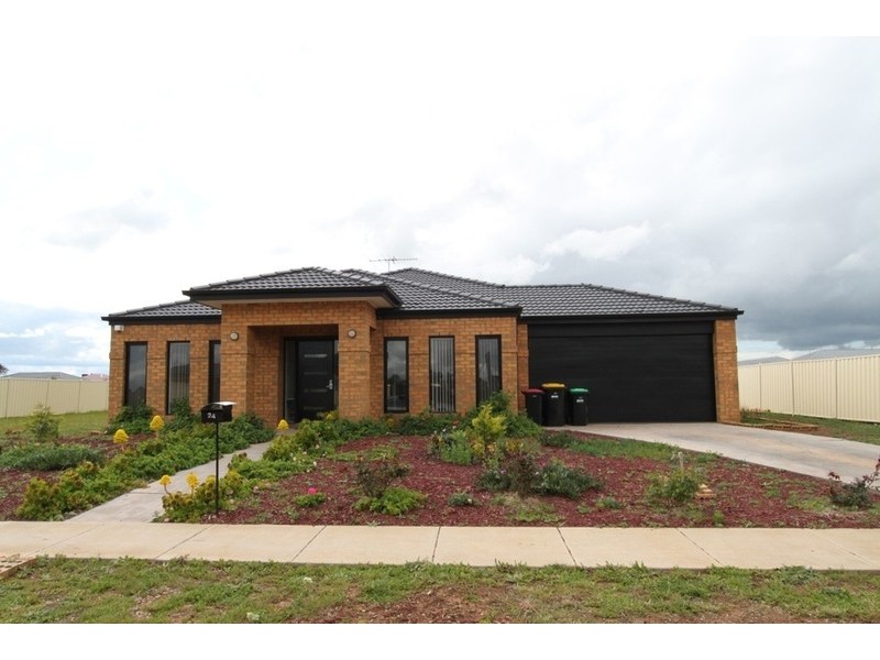 24 Highfield Way, Kurunjang VIC 3337