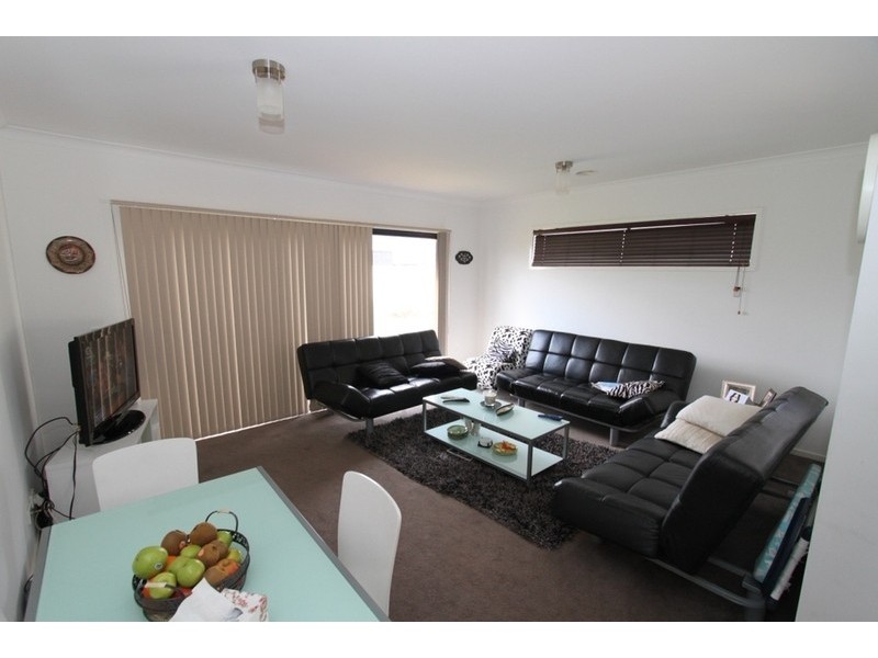 24 Highfield Way, Kurunjang VIC 3337