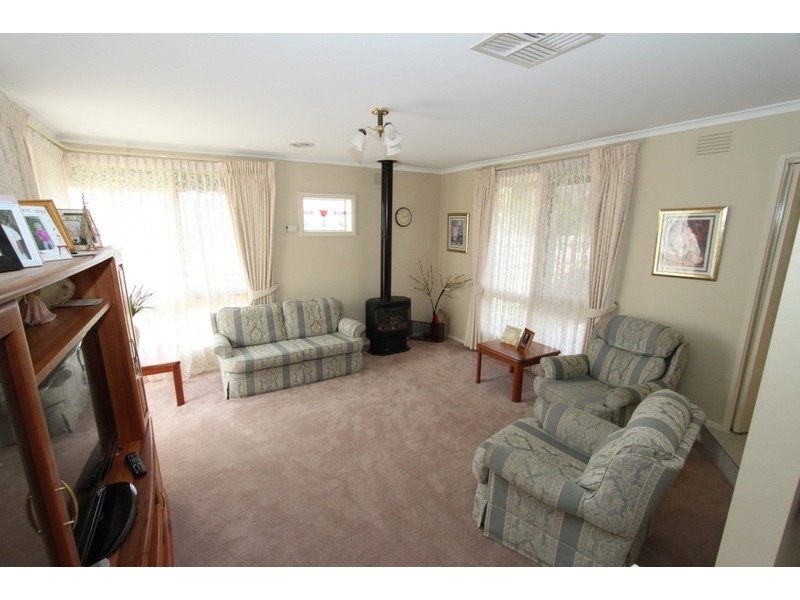 1 Brixton Place, Melton VIC 3337