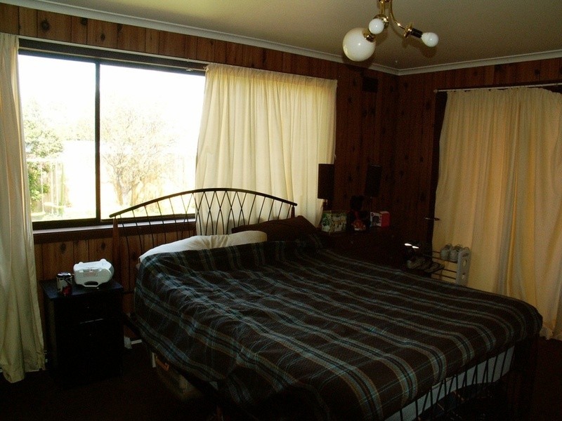 9 Corella Avenue, Melton VIC 3337