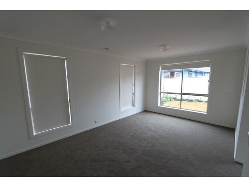 13 Mallow Street, Brookfield NSW 2420