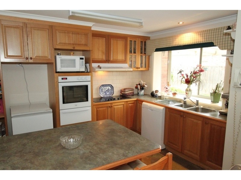 214 Brooklyn Road, Brookfield VIC 3338