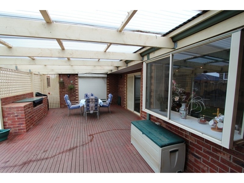 214 Brooklyn Road, Brookfield VIC 3338