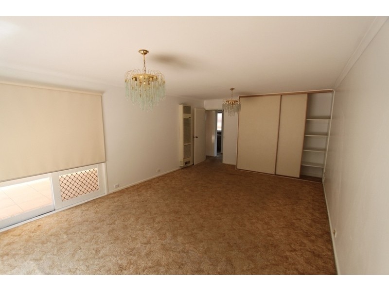 592 High Street, Melton VIC 3337