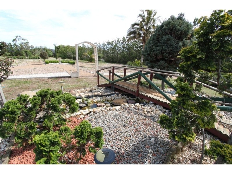 26 Gloaming Ride, Melton VIC 3337
