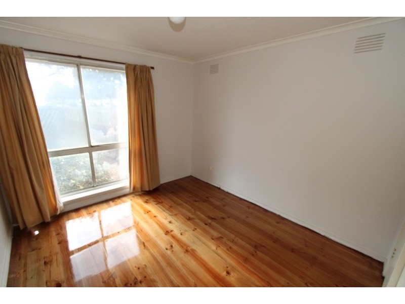 136 Coburns Road, Melton VIC 3337