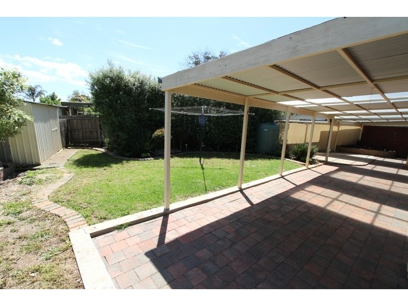 90 West Melton Drive, Melton West VIC 3337