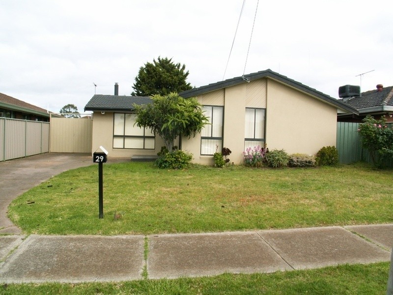 29 Milverton Street, Melton VIC 3337
