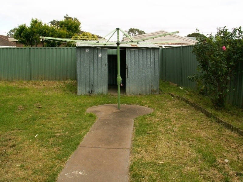 29 Milverton Street, Melton VIC 3337