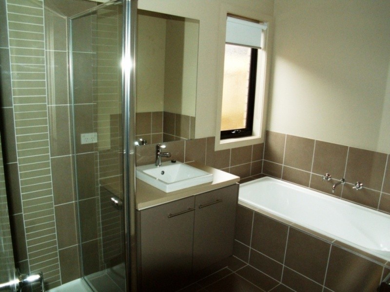 33 Peterpan Crescent, Kurunjang VIC 3337