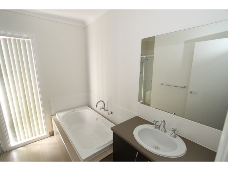 2 Boulderwood Court, Kurunjang VIC 3337