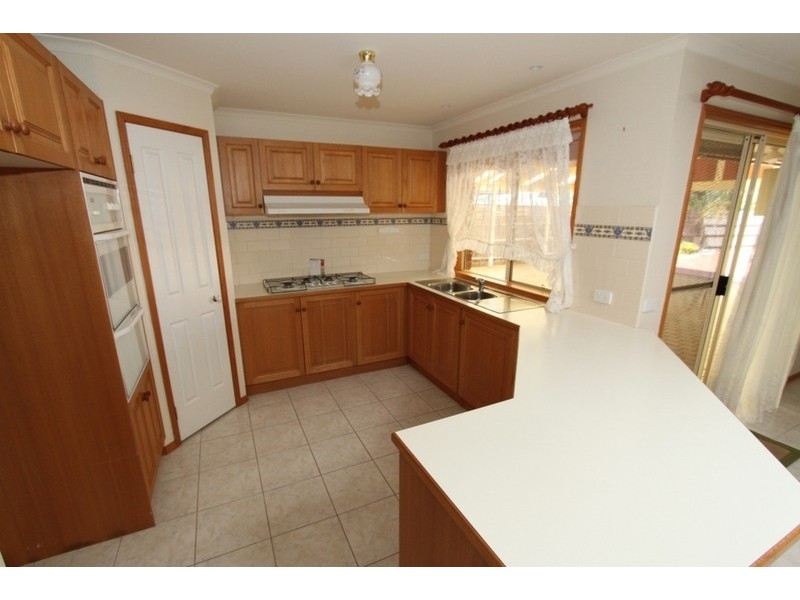 301 Centenary Avenue, Melton VIC 3337