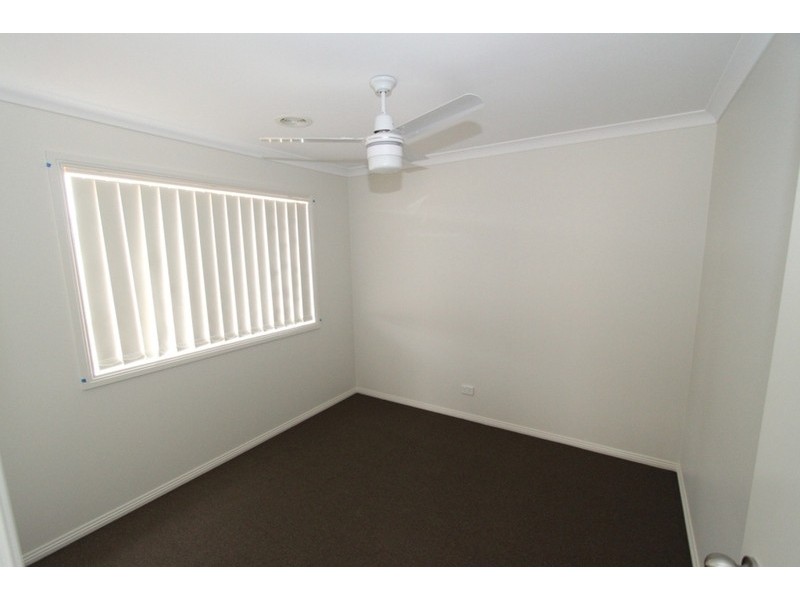 28 Barleygrass Crescent, Brookfield VIC 3338