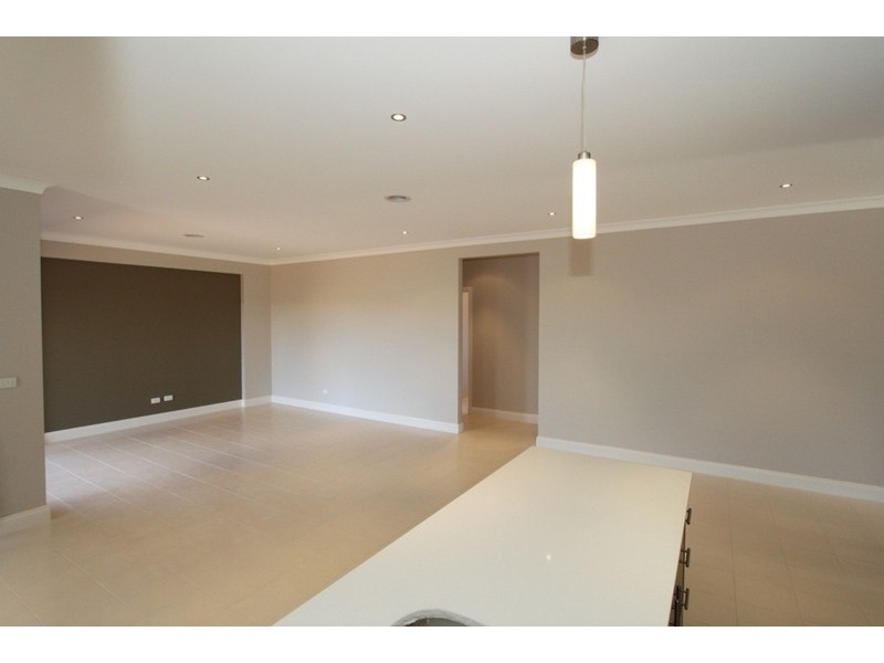 158 Exford Road, Melton South VIC 3338