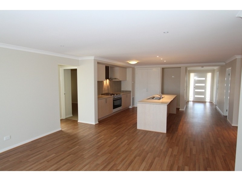 39 Turpentine Road, Brookfield VIC 3338