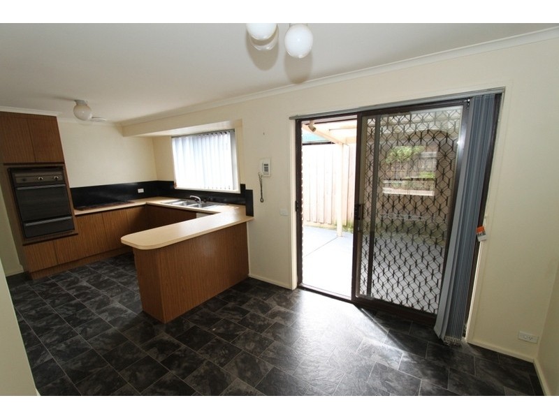 19 Chauvel Street, Melton South VIC 3338