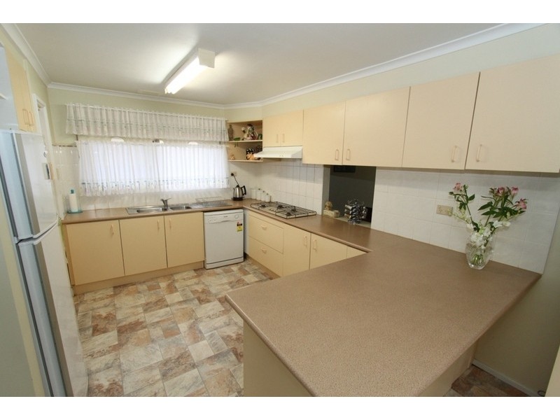 46 Grace Street, Melton South VIC 3338