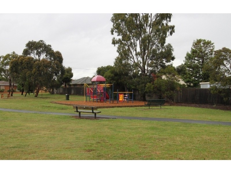 46 Grace Street, Melton South VIC 3338