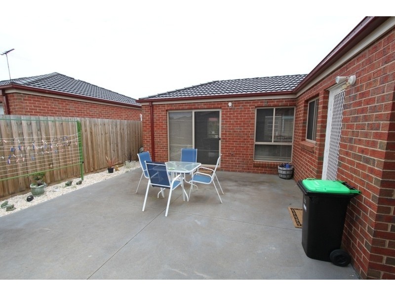 1/85 Kirkton Drive, Kurunjang VIC 3337