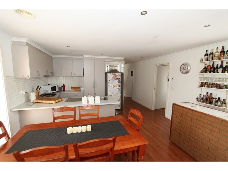 1/85 Kirkton Drive, Kurunjang VIC 3337