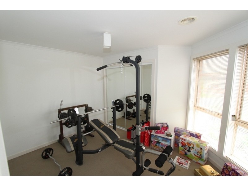 1/85 Kirkton Drive, Kurunjang VIC 3337