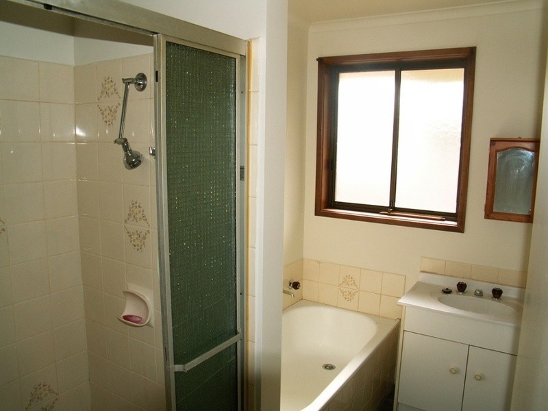 6/26 Brooklyn Road, Melton South VIC 3338