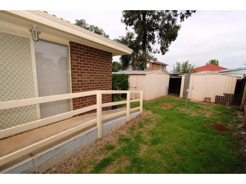 26 Lachlan Road, Melton South VIC 3338
