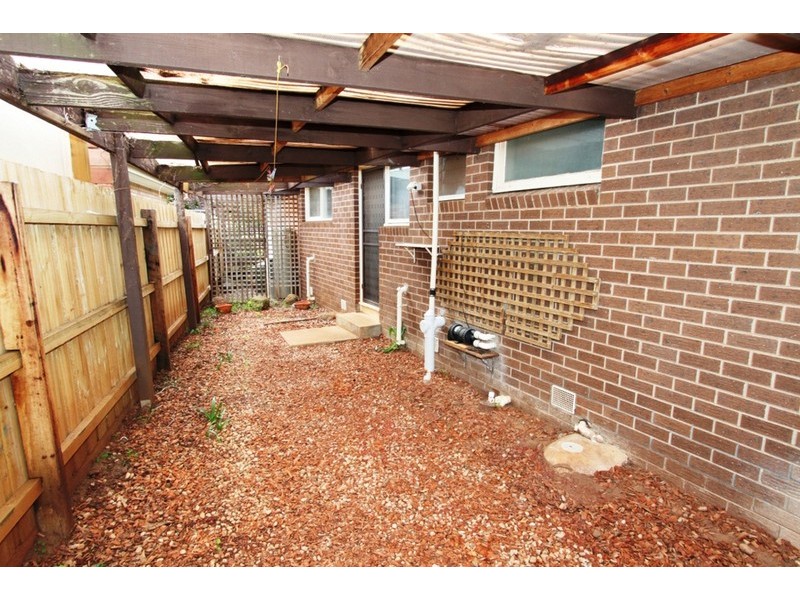 26 Lachlan Road, Melton South VIC 3338