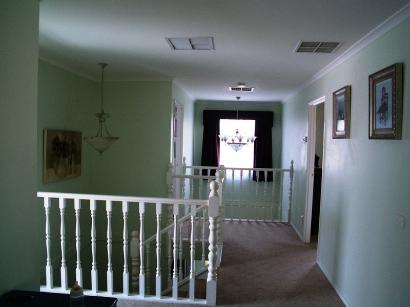 2 Parkway Place, Melton West VIC 3337