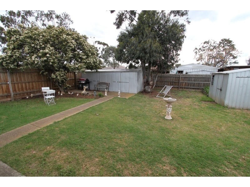 7 Tamar Drive, Melton South VIC 3338