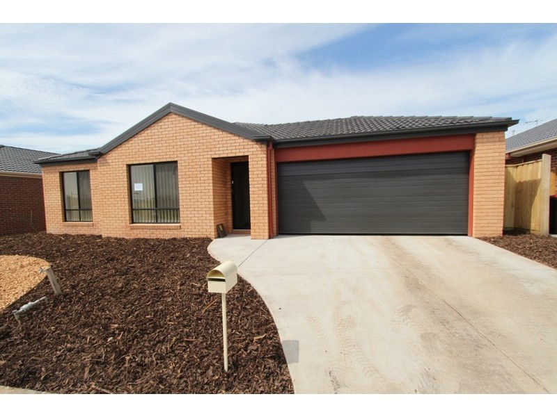 29 Longtree Drive, Melton VIC 3337