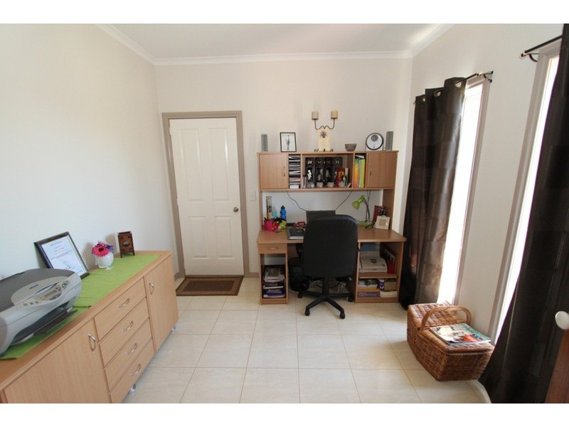 18 Black Knight Way, Kurunjang VIC 3337