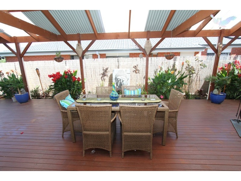 18 Black Knight Way, Kurunjang VIC 3337