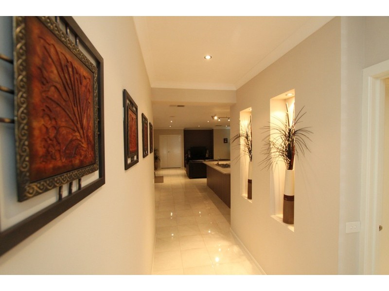 3 Nicholas Place, Brookfield VIC 3338