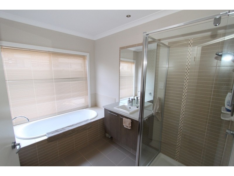 3 Nicholas Place, Brookfield VIC 3338