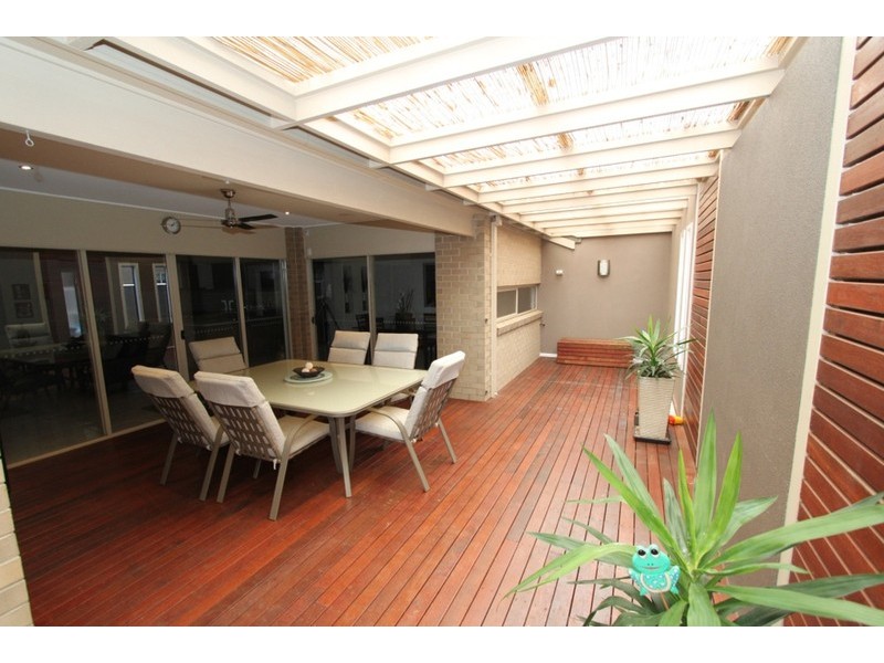 3 Nicholas Place, Brookfield VIC 3338