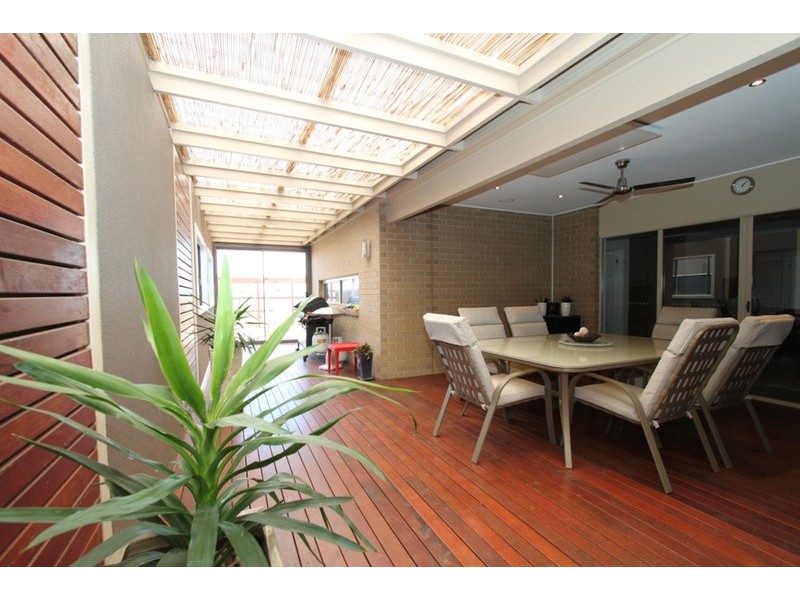 3 Nicholas Place, Brookfield VIC 3338