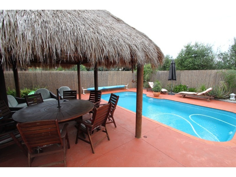 66 Marina Drive, Melton VIC 3337