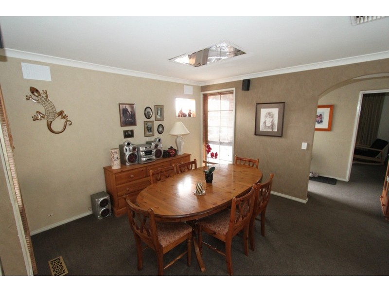 66 Marina Drive, Melton VIC 3337