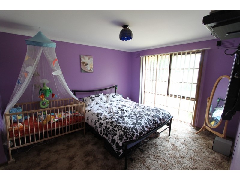 1 Leggat Street, Melton South VIC 3338