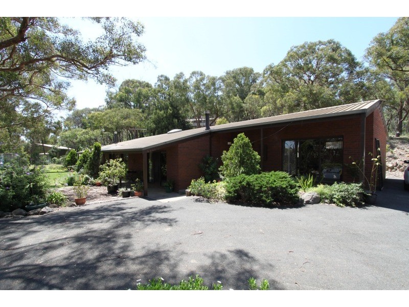 118 Andersons Road, Toolern Vale VIC 3337