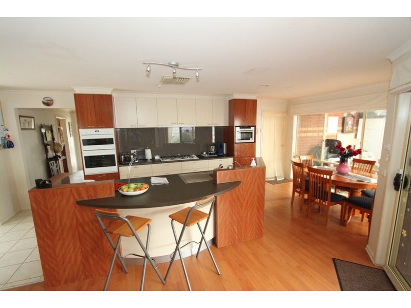 39 Westlake Drive, Melton West VIC 3337