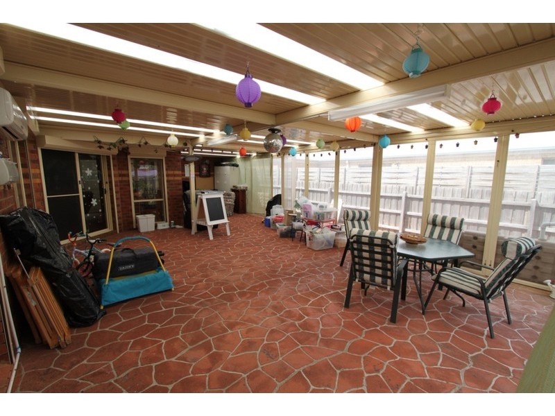 39 Westlake Drive, Melton West VIC 3337