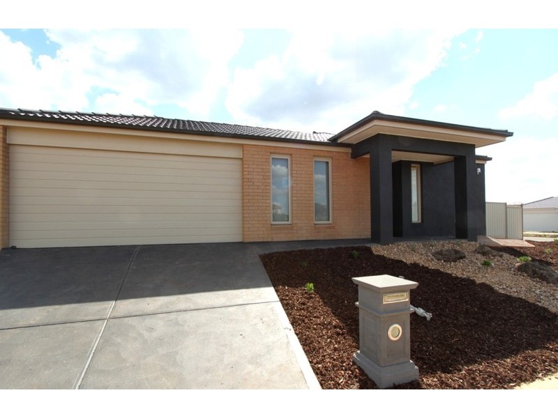 38 Kilmore Street, Brookfield VIC 3338