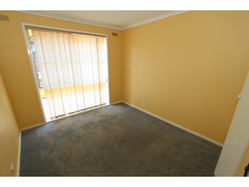 13 Gretel Grove, Melton VIC 3337