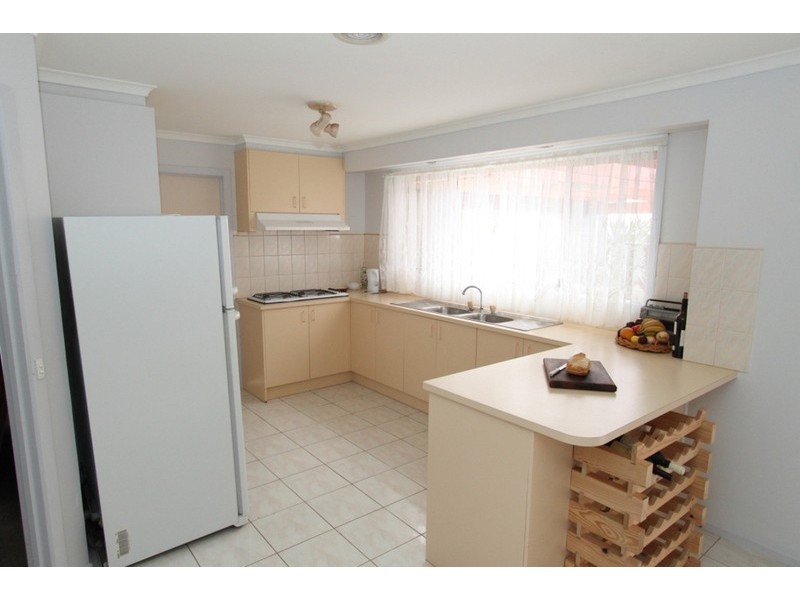 26 Gamalite Drive, Melton VIC 3337