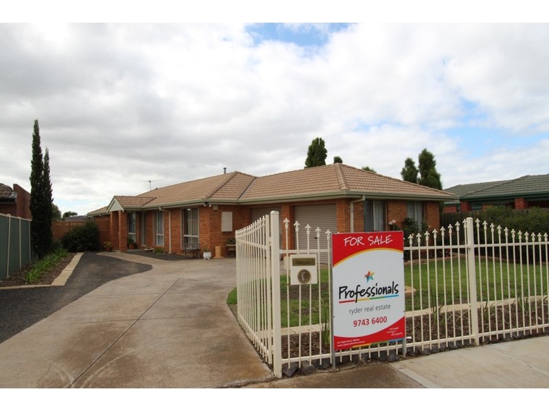 26 Gamalite Drive, Melton VIC 3337