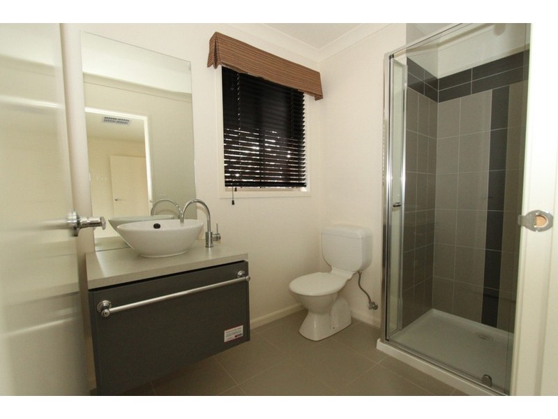 701 High Street, Melton West VIC 3337