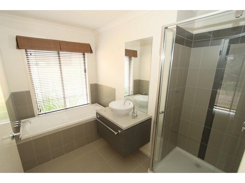 701 High Street, Melton West VIC 3337